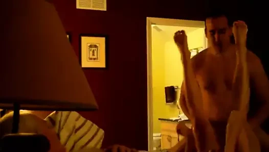 Milf becerdin tarafından genç damızlık