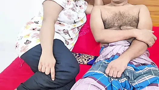 Erkek arkadaşım üzgündü, ben de onu sikmeye karar verdim.bölüm 01
