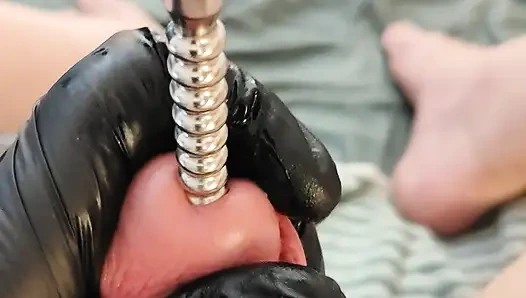 Sidik deliğimde çelik sikiyorum