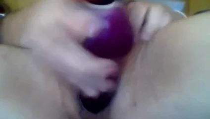 3 intense orgasms fantasizing about my boss.