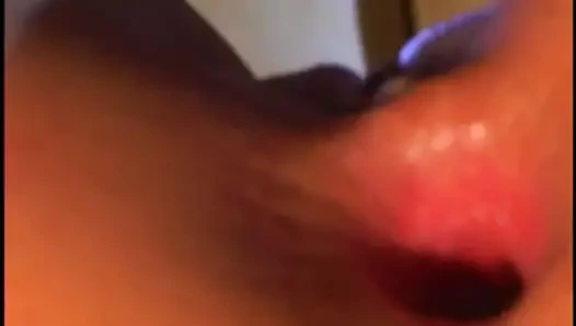 Şirin esmer hatun eski toprak yoldan çıkmayı sever