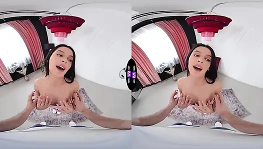Asandra Dewy'nin sapık kıyafeti sert sakso ve sikişle bitiyor - teenmegaworld