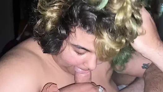 Kızım hiçbir şey yokmuş gibi beni deli ediyor