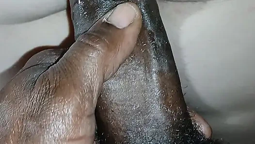 Büyük götlü anal götünü test ediyor