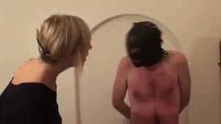 banyoda kırbaçlamak