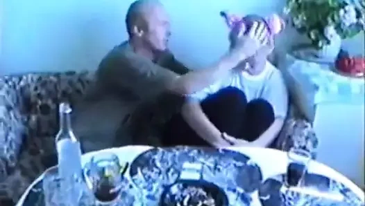 Duvar oh baba bu gece yine olmaz!