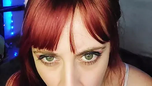 Shyyfxx göt tıkacılı edepsiz tavşan yarağını emiyor!