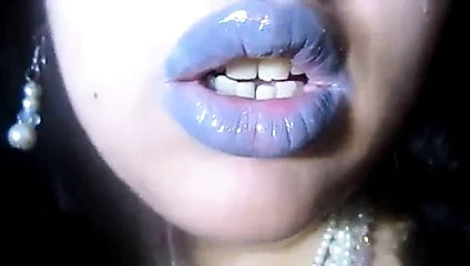 baştan çıkarıcı ve hakim tarafından amiras dudaklar