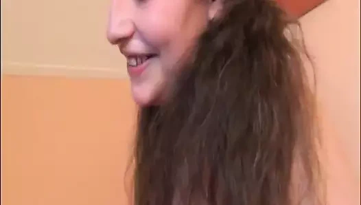 Tatmin edici Petra, yirmi yaşındaki esmer