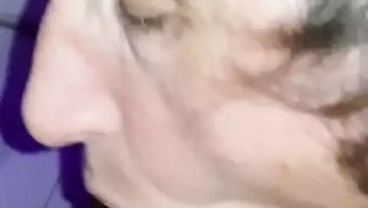 2 siyah horoz yeterli değil