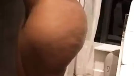 Güzel bebek ganimet ben sikme dün gece