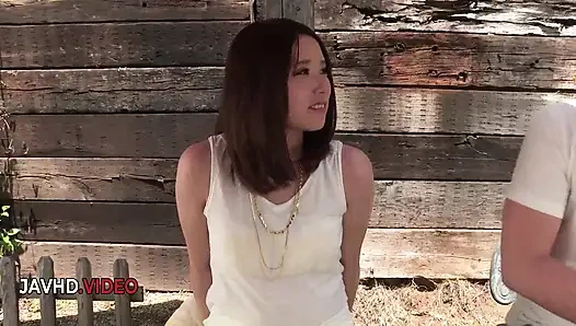 Интимное приключение на улице Misaki Tsubasa с чувственными сексуальными актами тинки