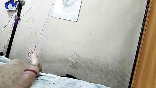 Olgun kızıl saçlı vixen ve tüm ıslak deliklerinde kalın bir yarak ...))