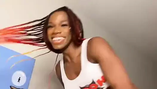 Aj180 sadece sizin için dans ediyor