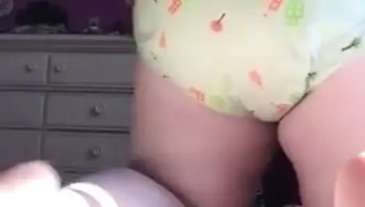 Skanky eski sevgilisi... Kesinlikle hayır bunu değiştirmiyorum