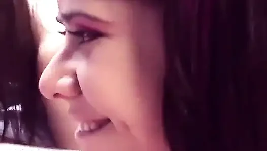 Yaşlı kadınların hala sikişmek için enerjisi var