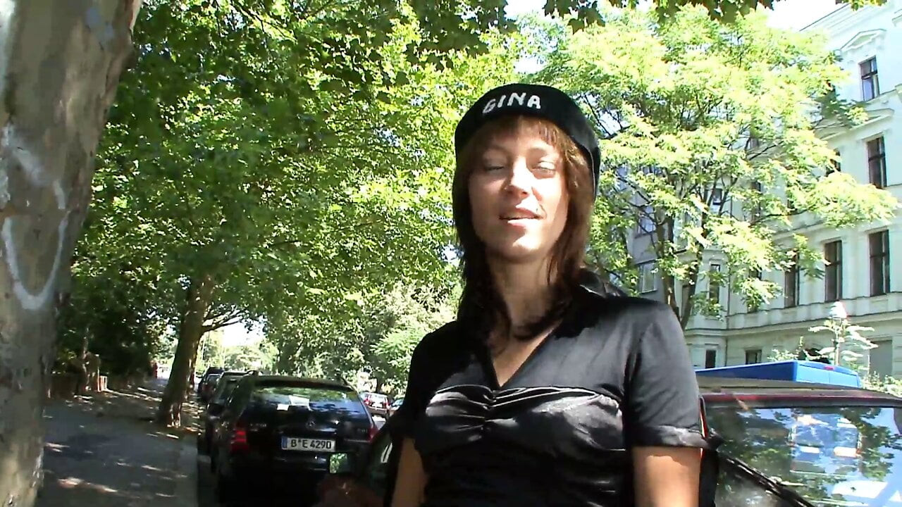 Gina: almanya'da porno gezisi!!! - bölüm #02