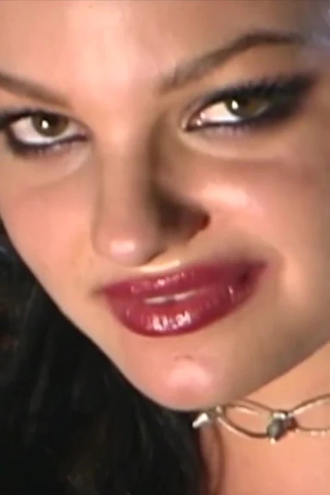 Belladonna в черных чулках занимается анальным сексом