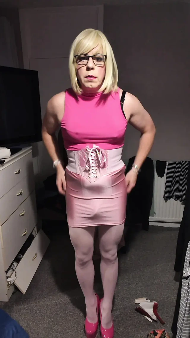 Pembe taytlı külotlu çorap