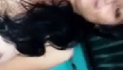 Hint eş sürmek horoz