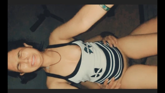 Nita'nın güçlü öpücüğü mumbai wali neeta madam