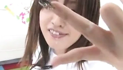 Japon kız bj &amp; yutmak büyük yük