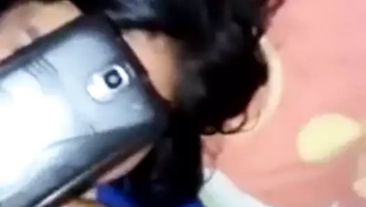 masum kız emme horoz