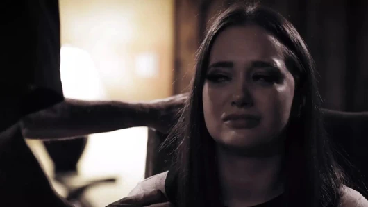 Gia paige tabu rahibi onu dövmeden önce günahlarını itiraf etti