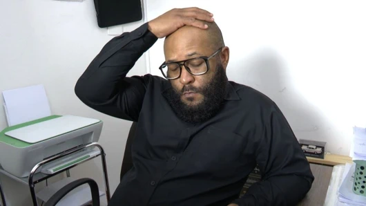 ÇÜNKÜ KARıM ÇALıŞıRKEN BANA CEVAP VERMIYOR