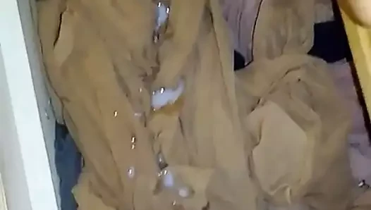 semen en las pantimedias de mi hermanita