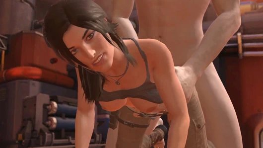 Lara Croft kıçından dev bir horoz alır : mezar akıncısı parodi
