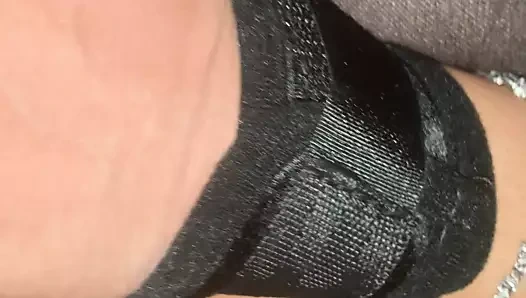 That1kid38 kedi ile oynuyor