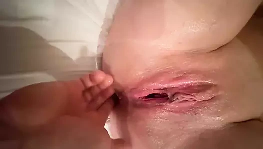 Yağlı vücut, meme ve amcık masajı