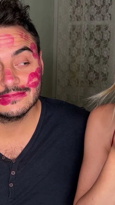 Kırmızı ruj yüz işaretleme 2 keşif videosu