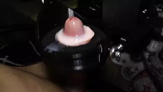 Robot taşaklarımı kuruttu ve büyük bir sperm çeşmesi üretti!!