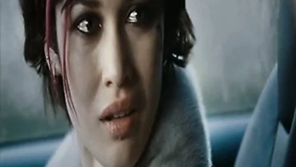 Olga kurylenko - hitma