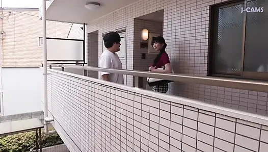 Oyuncağının gitmesine izin vermeyi reddettiğinde huzursuz öğleden sonra çıldırıyor - 03