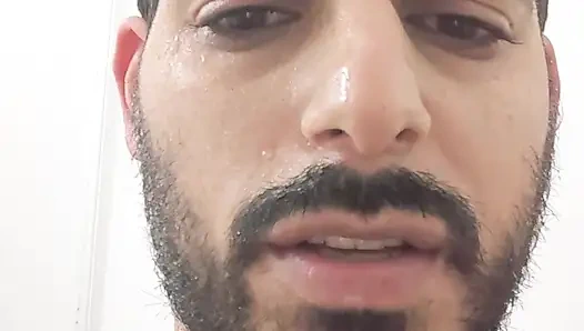 En iyi yüz sikişi en sevdiğim sarı tişörtümü koyduğumda