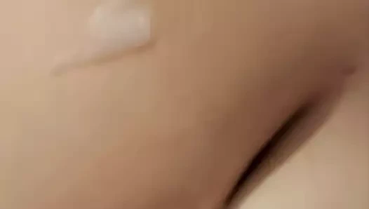 Cum üzerinde büyük doğal göğüsleri