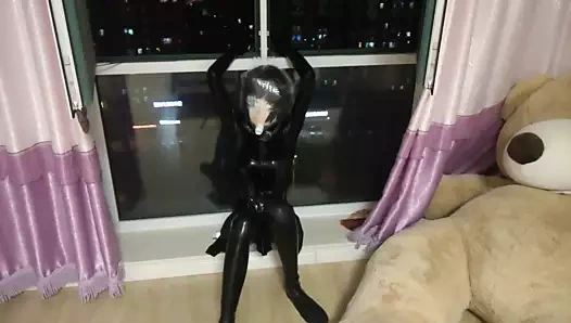 Lateks kigurumi nefes alma oyunu