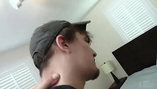 Young Hole sikiliyor