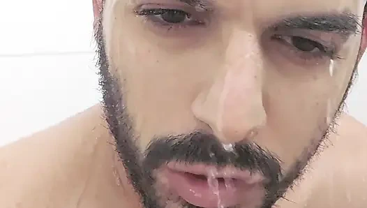 En iyi yüz sikişi en sevdiğim sarı tişörtümü koyduğumda