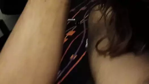 Selena fisting ve deepthroats alır