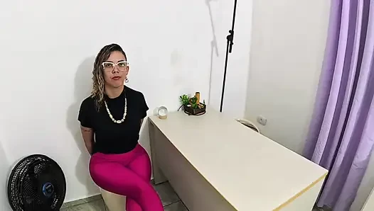 Yakalanmaktansa göçmenlik memurunun kaprislerine teslim olmak daha iyidir.