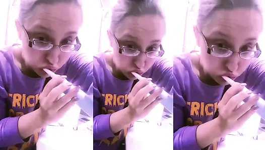 Asmr Diş Fırçası Kulaklıkta Dinle