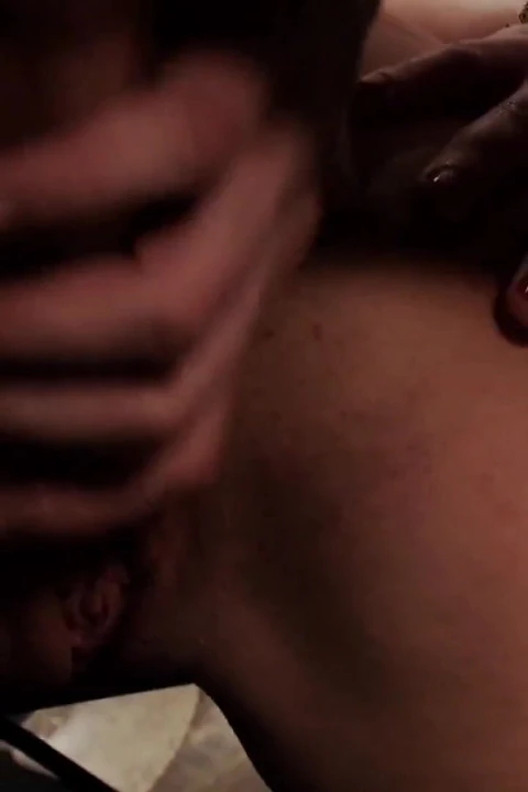 Anal ekspres v2: s4 - sarışın orta yaşlı seksi kadın götten seviyor