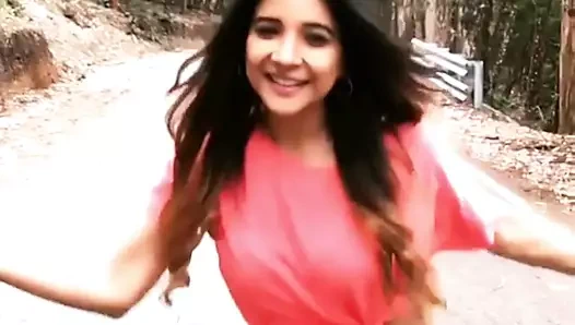 Tamil bigg patron sakshi agarwal göğüsler
