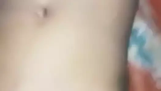 Hintli kadın kremsi seks yapıyor