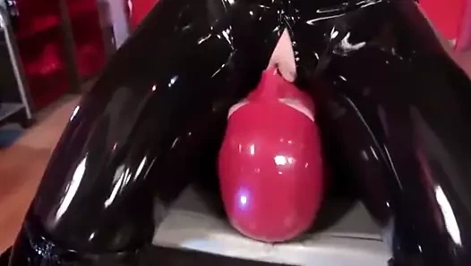 Lateks facesitting için iffet köle