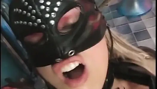 Sesso bollente feticcio per Mya Diamond - due scene in una
